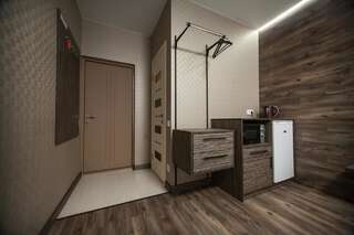 Апартаменты Solo Apartment Kamenskaya Киев Номер-студио с кроватью размера "king-size"-3
