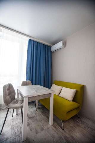 Апартаменты Solo Apartment Kamenskaya Киев Улучшенные апартаменты с видом на озеро-8